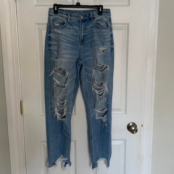 American Eagle Outfitters Denim - American Eagle "Mom Jean" Blue Jeans Size 4 Long #410